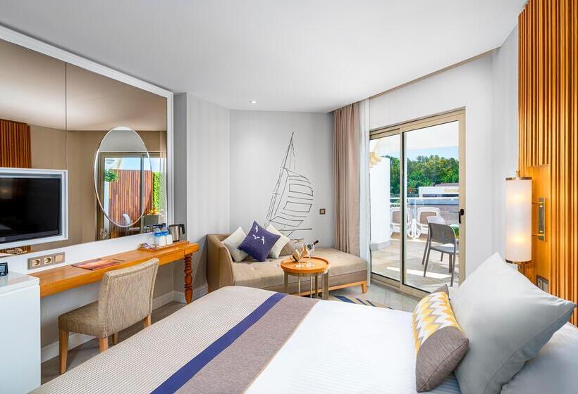 اتاق استاندارد با وان آب گرم, Sidemarin Kirman Premium - Ultra All Inclusive