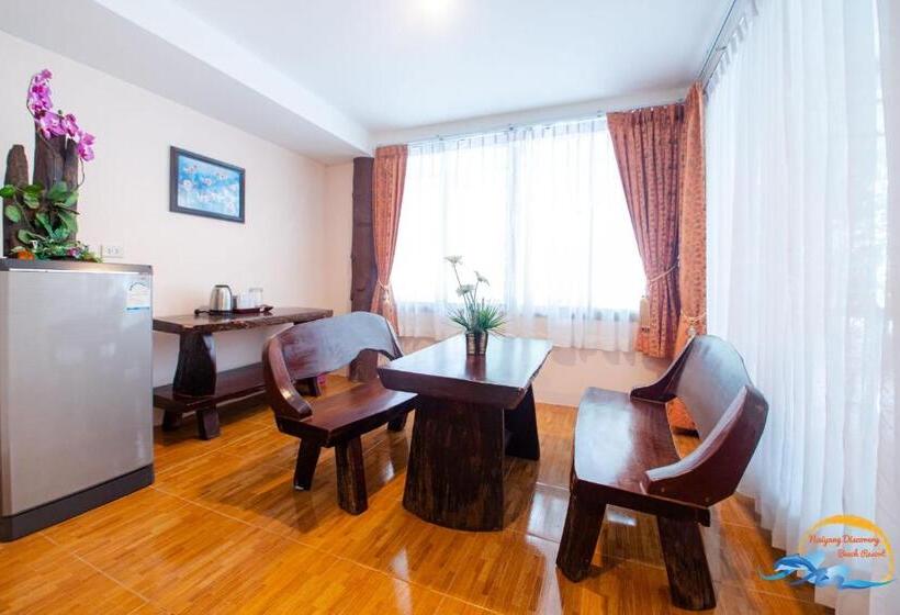 패밀리 룸 바다 전망, Naiyang Discovery Beach Resort Sha