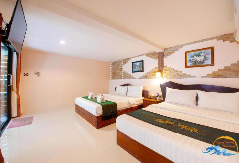 패밀리 룸 바다 전망, Naiyang Discovery Beach Resort Sha