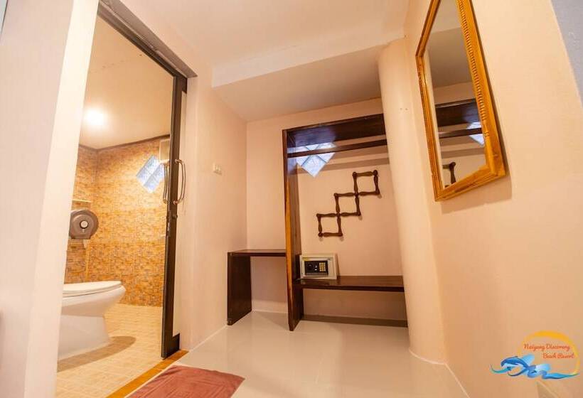 패밀리 룸 바다 전망, Naiyang Discovery Beach Resort Sha