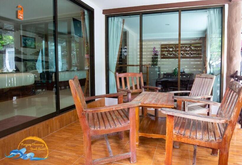 패밀리 룸 바다 전망, Naiyang Discovery Beach Resort Sha