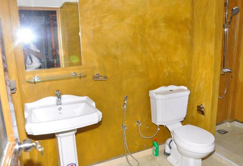 חדר משפחתי נוף לים, Ocean Breeze Villa