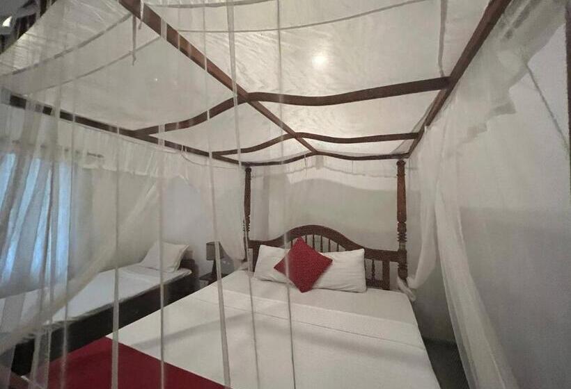 חדר משפחתי נוף לים, Ocean Breeze Villa