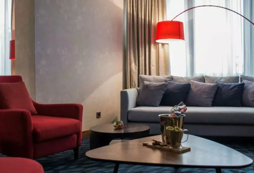 سوییت, Radisson Blu M Bamou Palace Hotel, Brazzaville