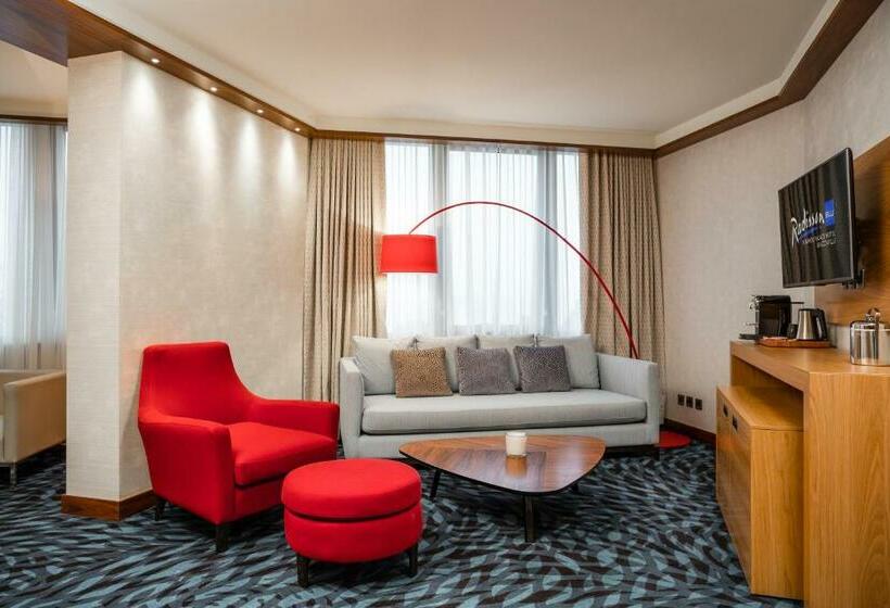 سوییت, Radisson Blu M Bamou Palace Hotel, Brazzaville