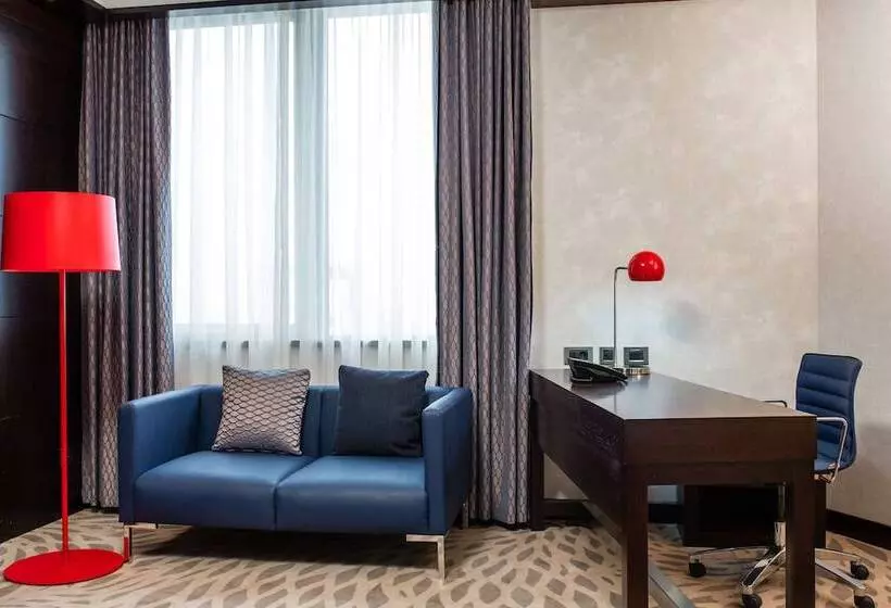 سوئیت پرزیدنت, Radisson Blu M Bamou Palace Hotel, Brazzaville