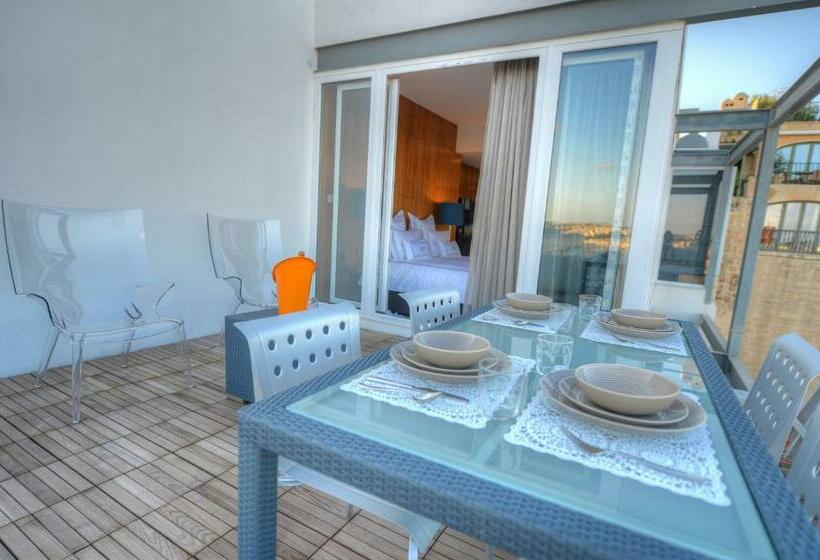 سوئیت جونیور با تراس, Su29 Boutique