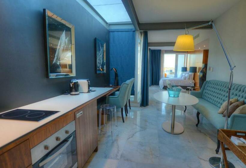 سوئیت جونیور با تراس, Su29 Boutique