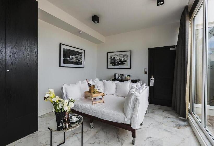 سوییت, Su29 Boutique