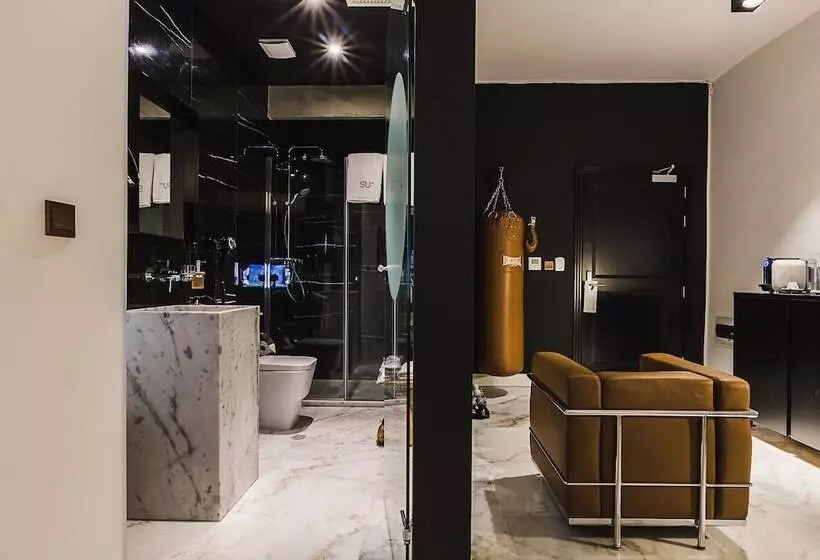 اتاق لوکس, Su29 Boutique