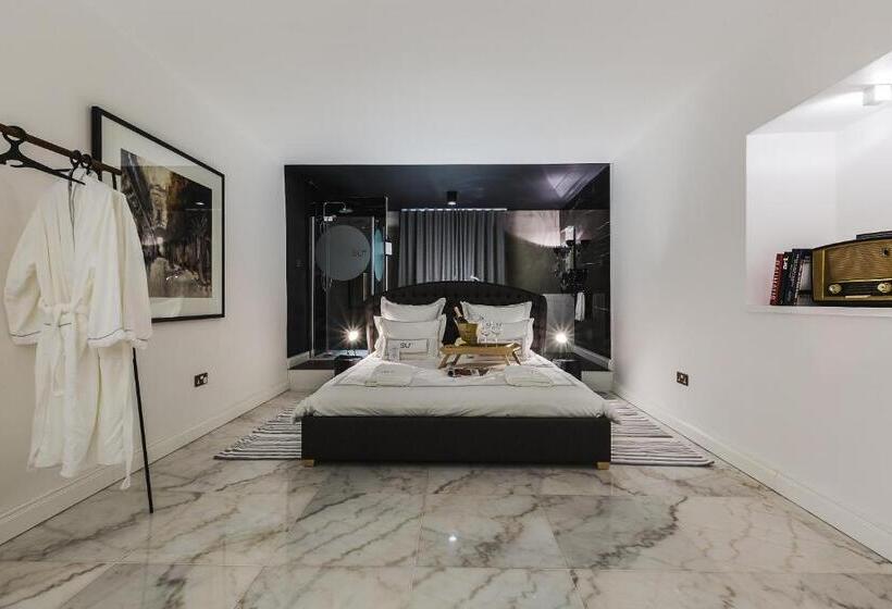 اتاق لوکس, Su29 Boutique