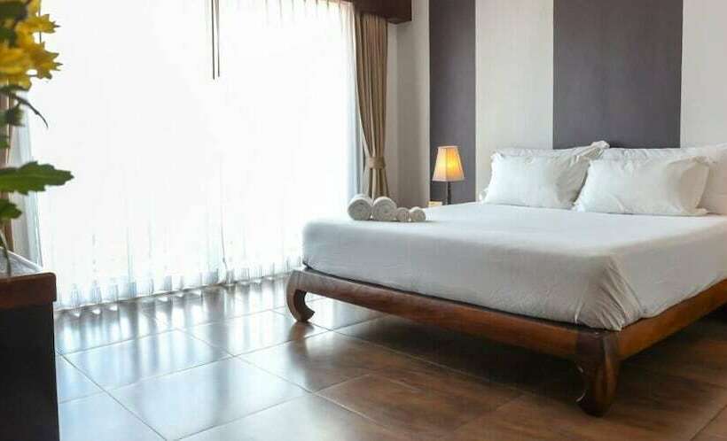 수피리어 룸, The Bridge Residence