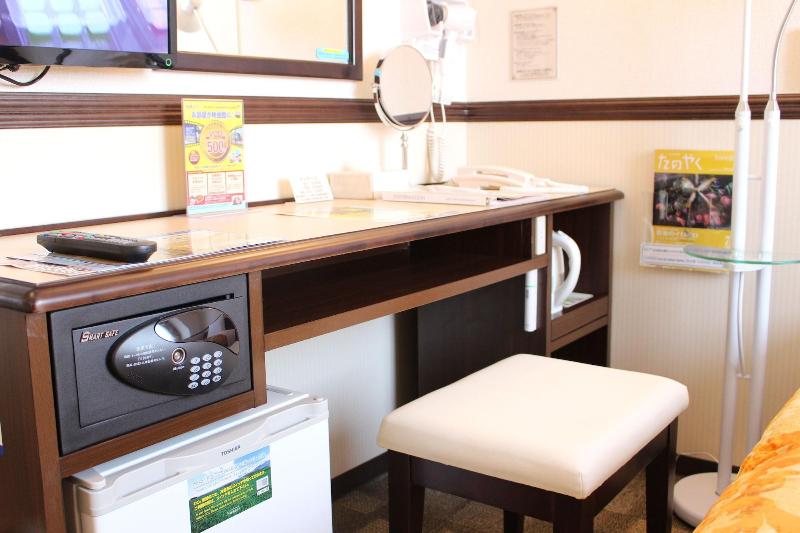 Номер Стандарт, Toyoko Inn Asahikawa Ekimae Ichijodori