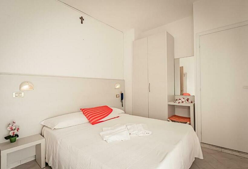 スタンダードルーム, Tre Rose