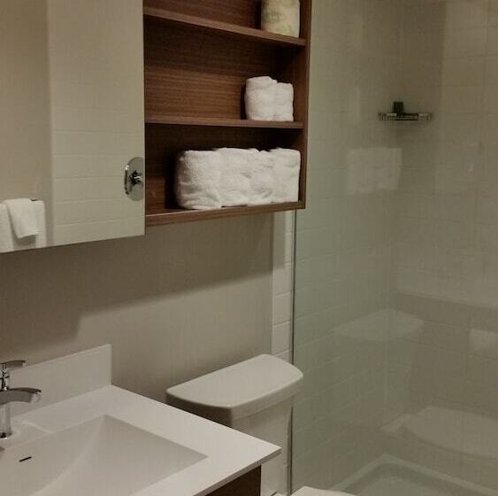 חדר ביזנס, Microtel Inn & Suites By Wyndham Bonnyville