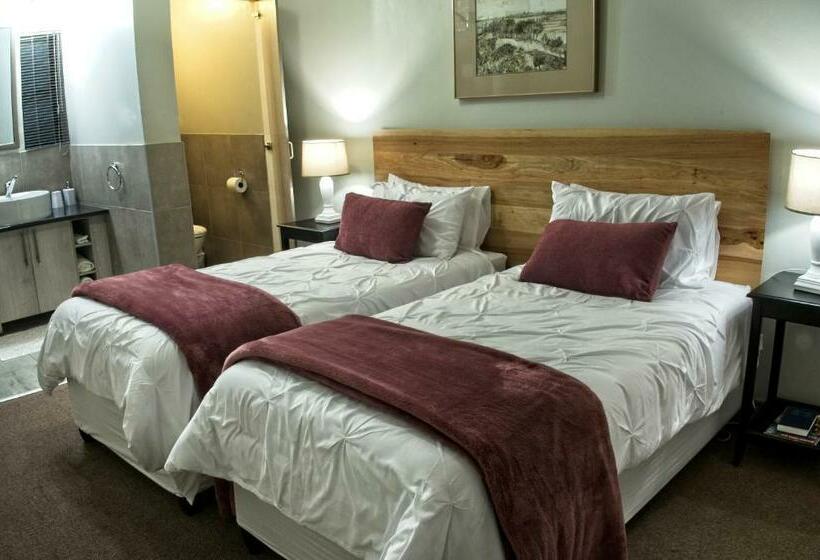 StandaardKamer, Restawhile Guest House  Pretoria