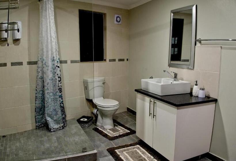 Familiekamer, Restawhile Guest House  Pretoria