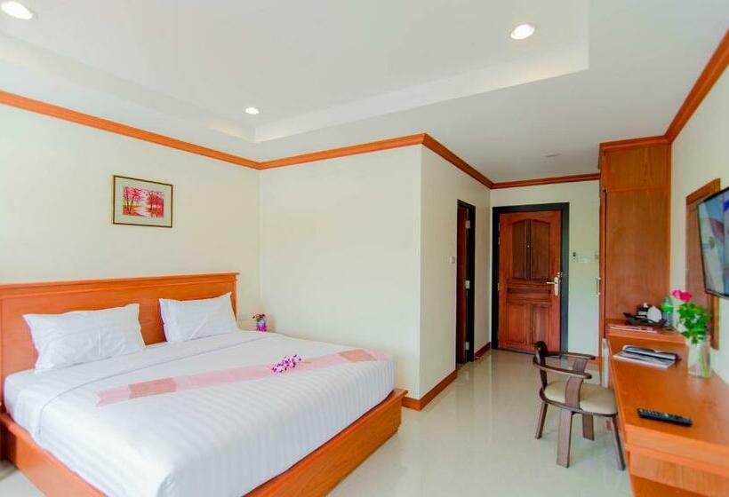 Номер Superior Кровать Кинг, Phaithong Sotel Resort