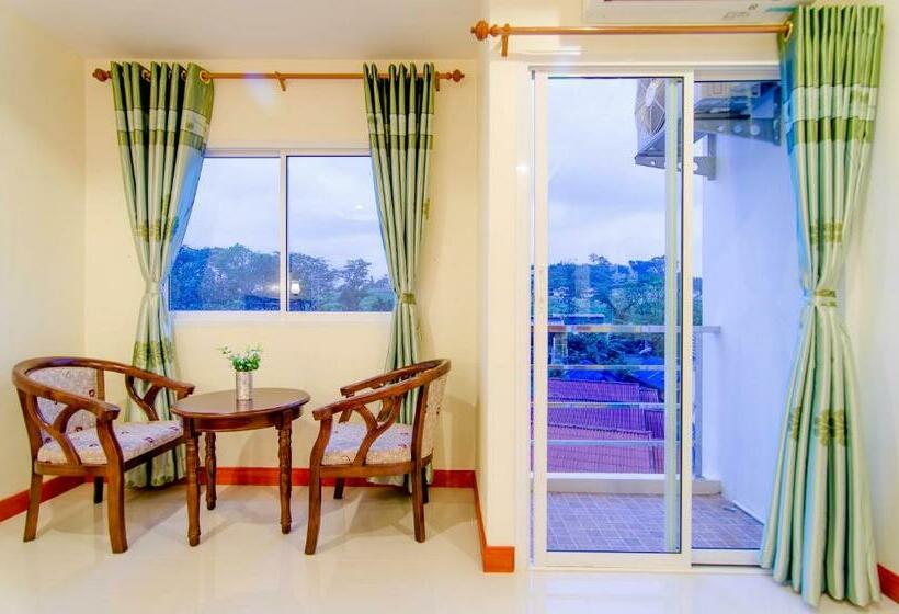 Номер Superior Кровать Кинг, Phaithong Sotel Resort