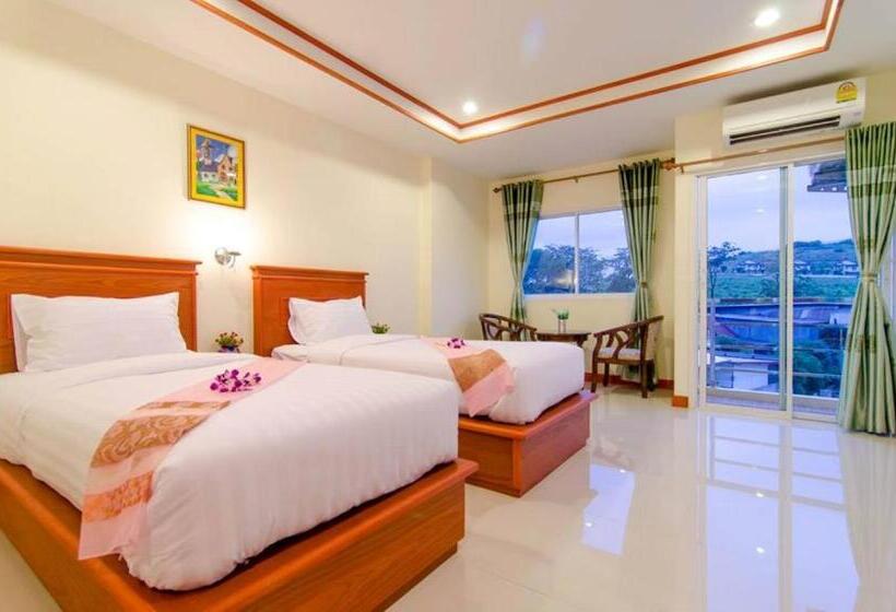 اتاق سوپریور, Phaithong Sotel Resort