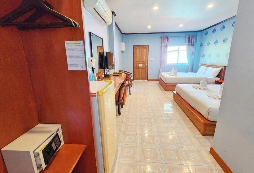 بنگله خانوادگی, Phaithong Sotel Resort