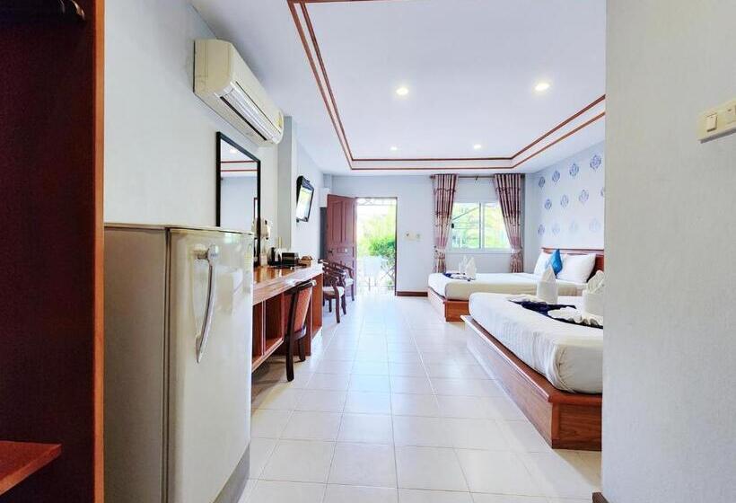 بنگله خانوادگی, Phaithong Sotel Resort