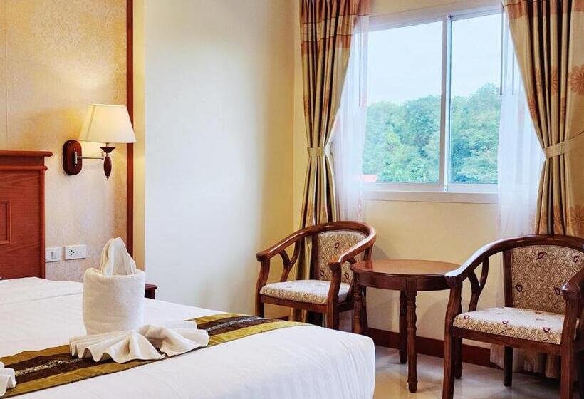 اتاق لوکس با تخت بزرگ, Phaithong Sotel Resort