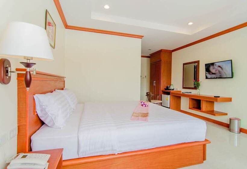 اتاق سوپریور, Phaithong Sotel Resort