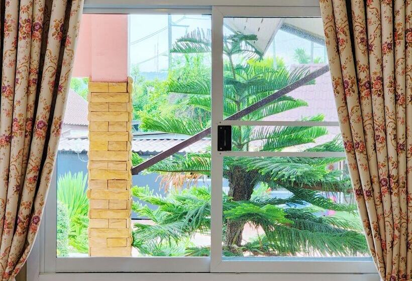 ویلای استاندارد با چشمانداز باغ, Phaithong Sotel Resort