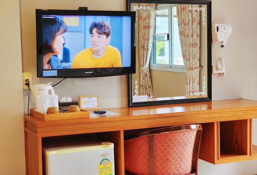 ویلای استاندارد با چشمانداز باغ, Phaithong Sotel Resort