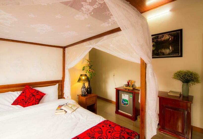 سوییت خانوادگی, Phong Nha Lake House Resort