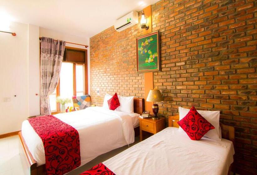 اتاق استاندارد سه نفره, Phong Nha Lake House Resort