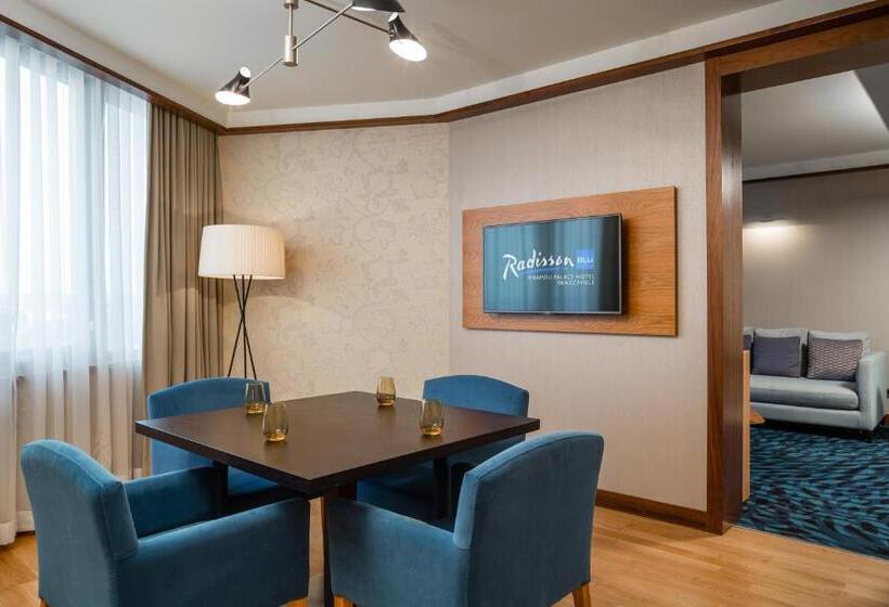 سوئیت با چشمانداز رودخانه, Radisson Blu M Bamou Palace Hotel, Brazzaville