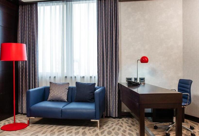 سوئیت پرزیدنت, Radisson Blu M Bamou Palace Hotel, Brazzaville