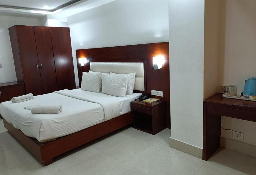 اتاق سوپریور, Autumn Crocus