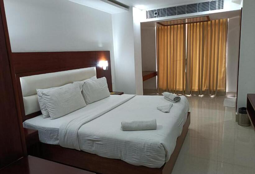 اتاق سوپریور, Autumn Crocus