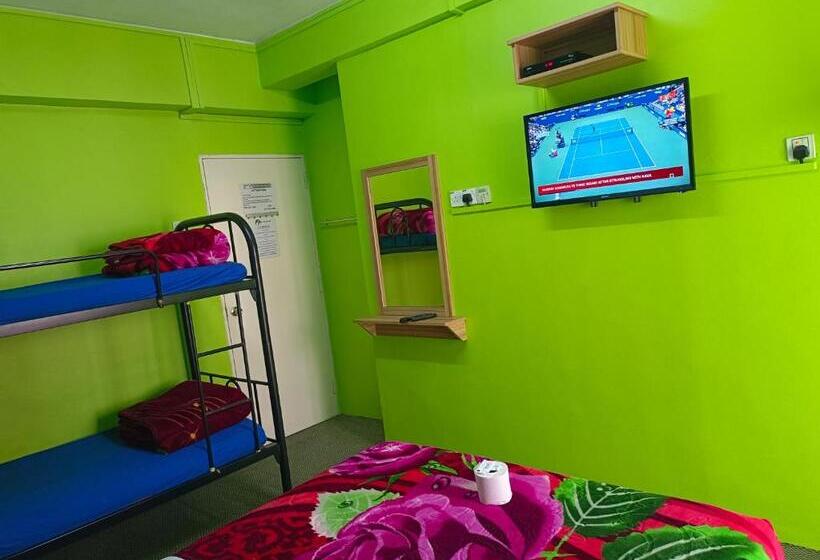 Семейный Номер, Ch Travellers Inn
