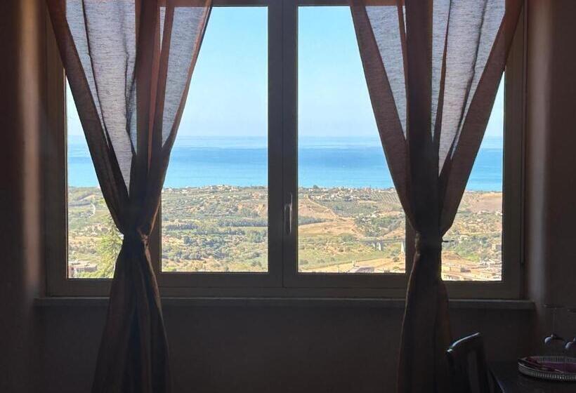 Номер Стандарт Вид на Море, La Finestra Sulla Valle