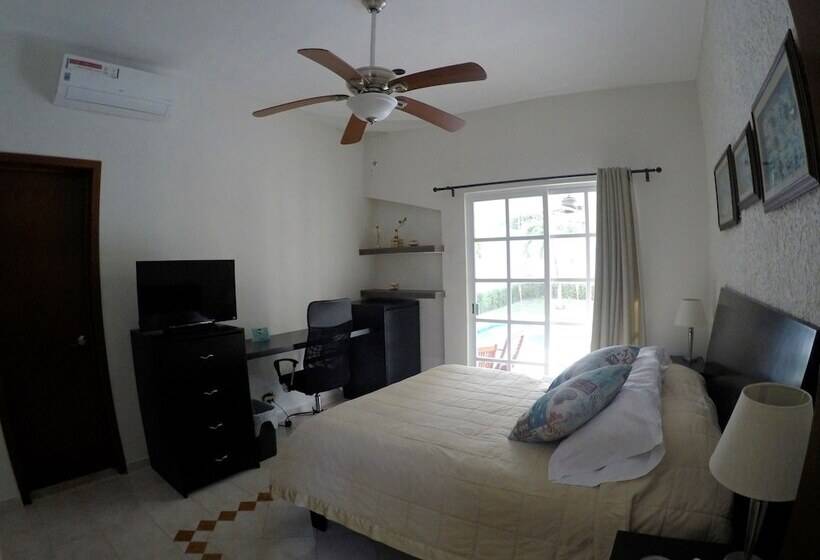 ダブルベッドスタンダードルーム, Yurinn