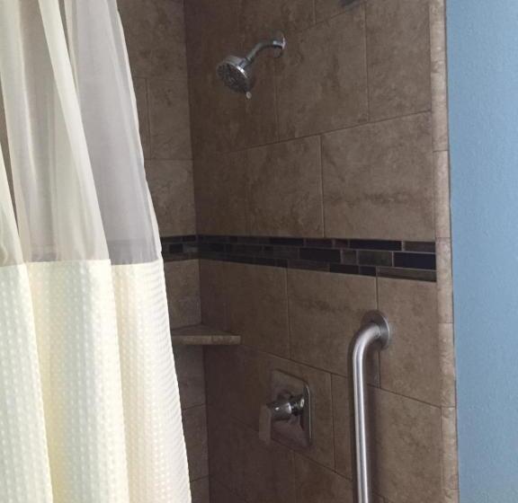 غرفة قياسية, Dolphin Cove Motel