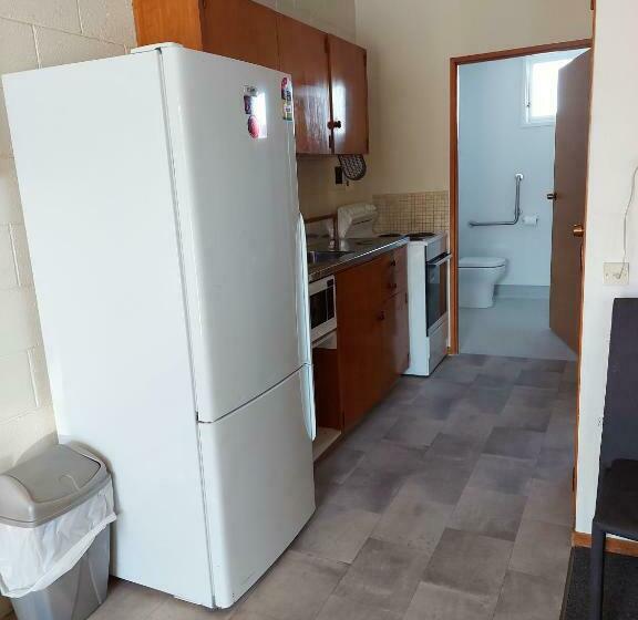 סוויטה משפחתית 2 חדרי שינה, Elmore Lodge Motel