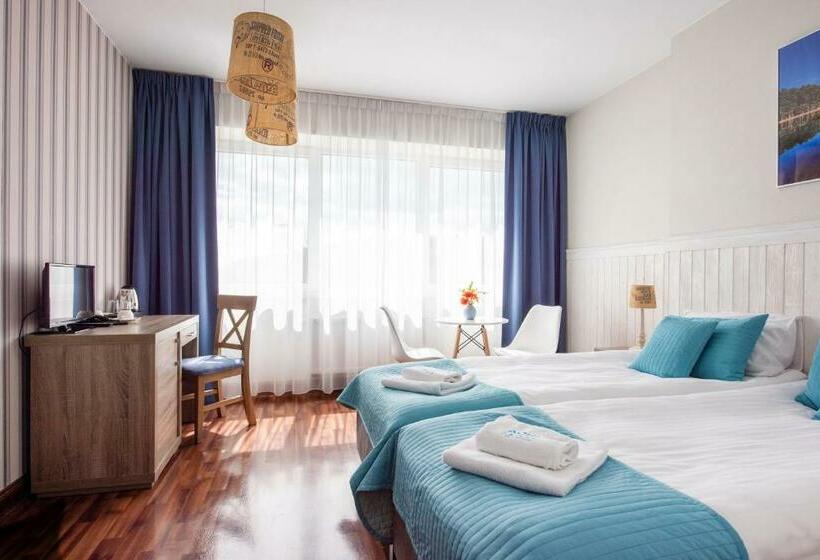 스탠다드 룸 호수 전망, Ach Mazury