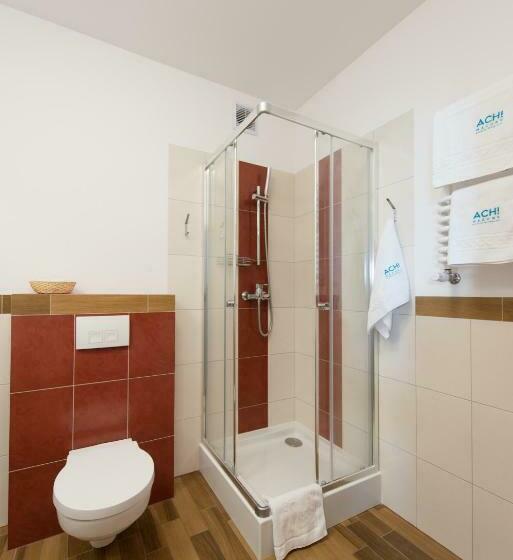 스탠다드 트리플 룸, Ach Mazury