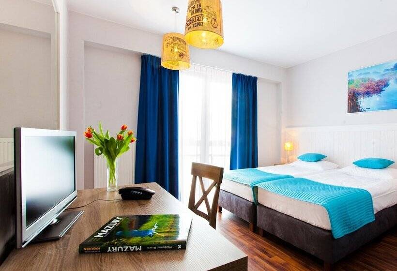 스탠다드 싱글 룸, Ach Mazury