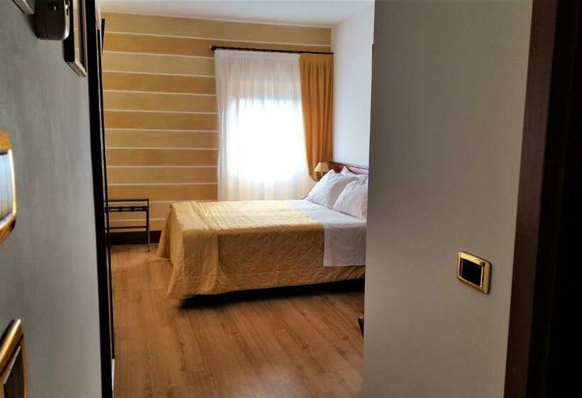 Chambre Standard, Aurora