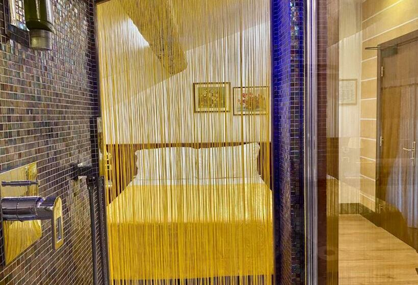 Chambre Standard, Aurora