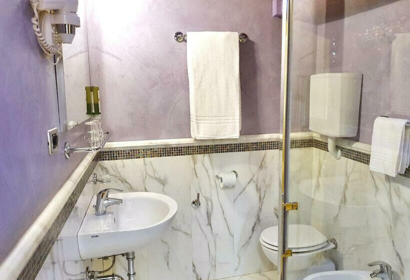 Chambre Standard, Aurora