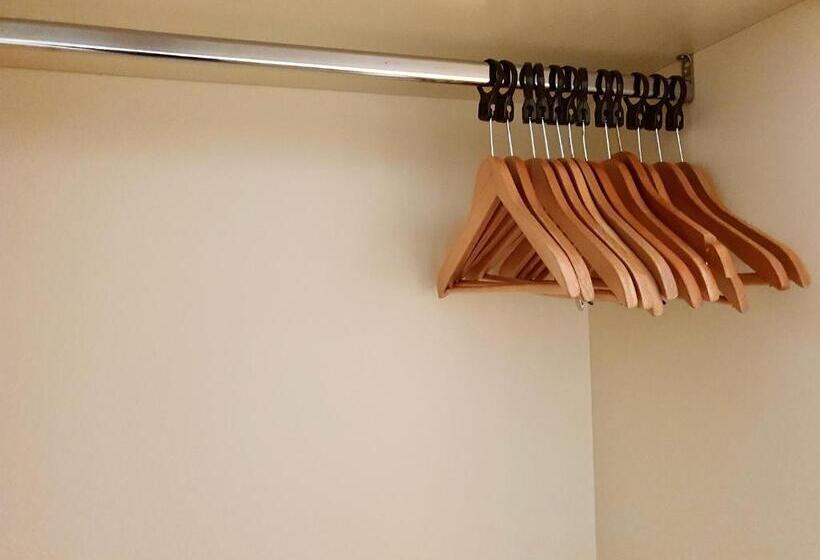 Junior Suite, Aurora