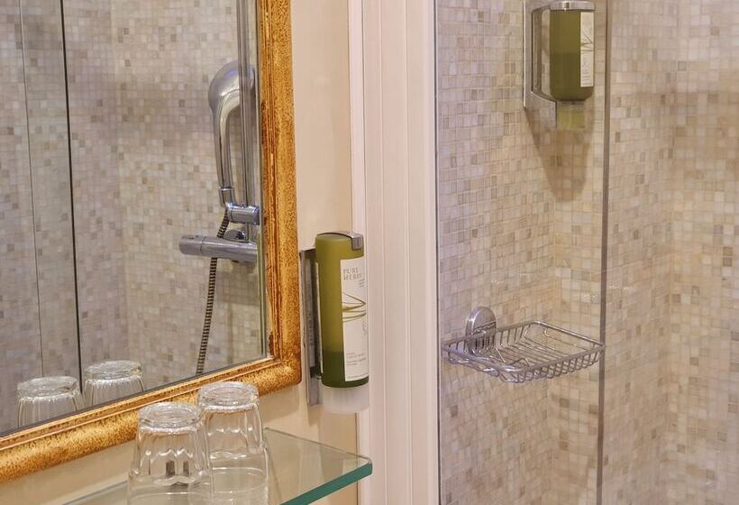 Chambre Standard, Aurora