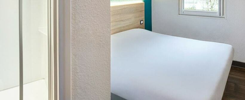 스탠다드 룸, F1 Evry A6